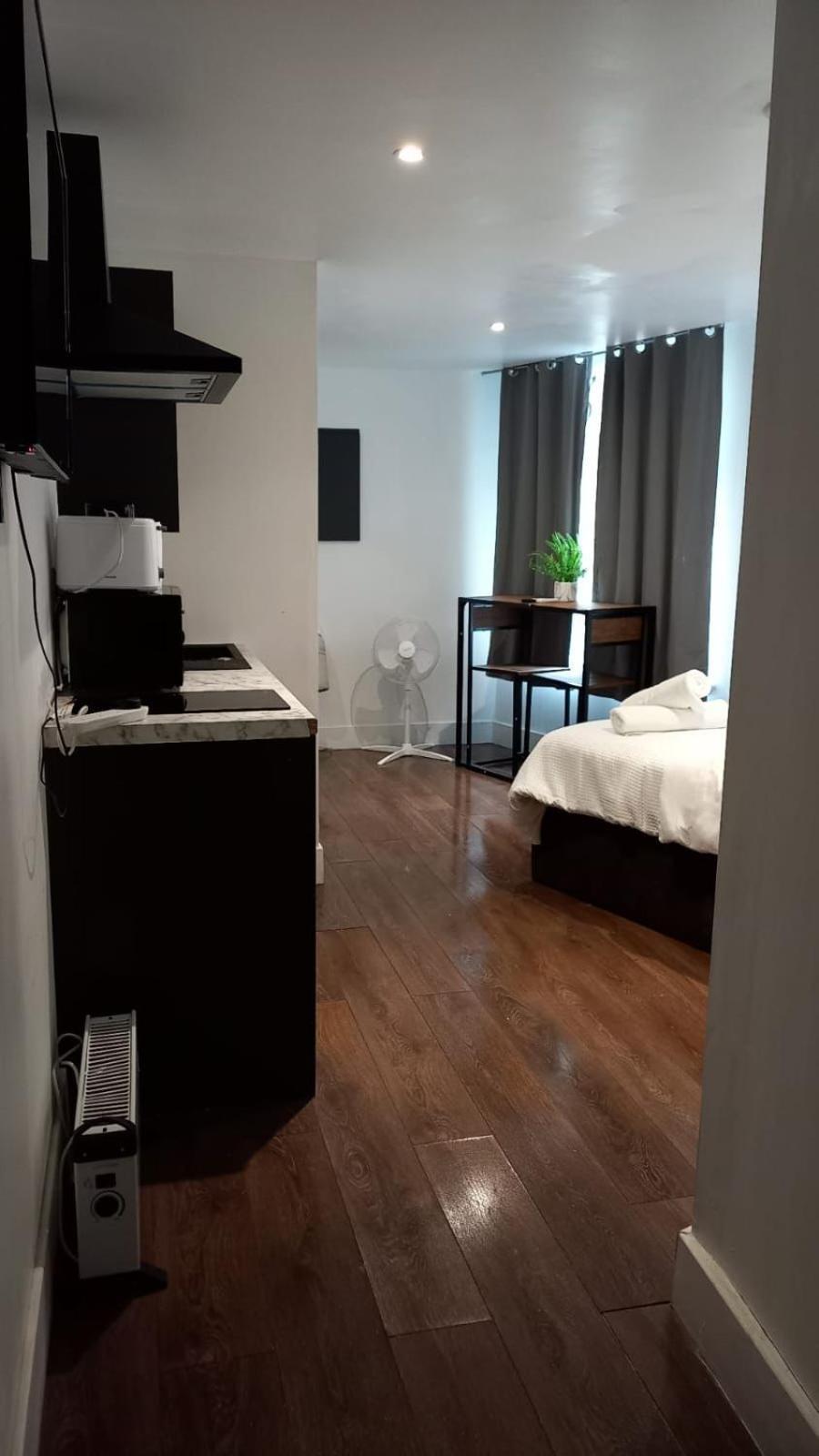 Sleep 2 In Piccadilly Soho Central London Vrf Bagian luar foto